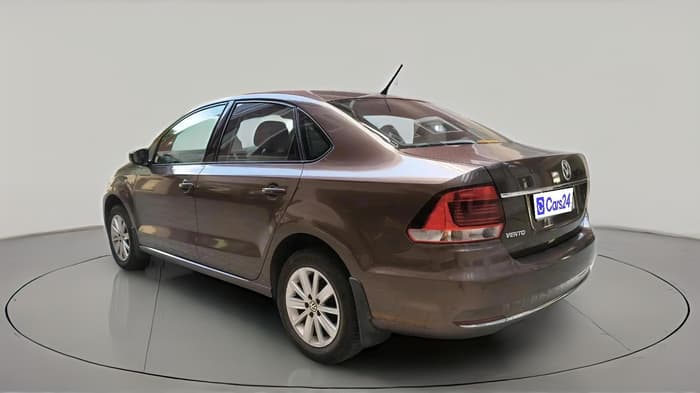 2016 Volkswagen Vento HIGHLINE DIESEL 1.5, Diesel, Manual, 1,23,210 km, exterior