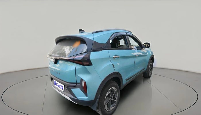 2024 Tata NEXON CREATIVE+ SUNROOF AMT 1.2 PETROL, Petrol, Automatic, 11,196 km, exterior