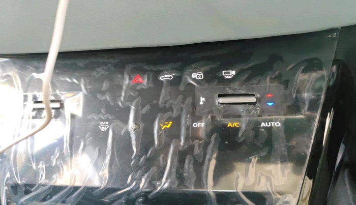 2024 Tata NEXON CREATIVE+ SUNROOF AMT 1.2 PETROL, Petrol, Automatic, 11,196 km, interior