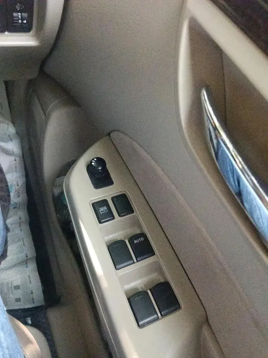 2013 Maruti Swift Dzire VXI, Petrol, Manual, 52,800 km, interior