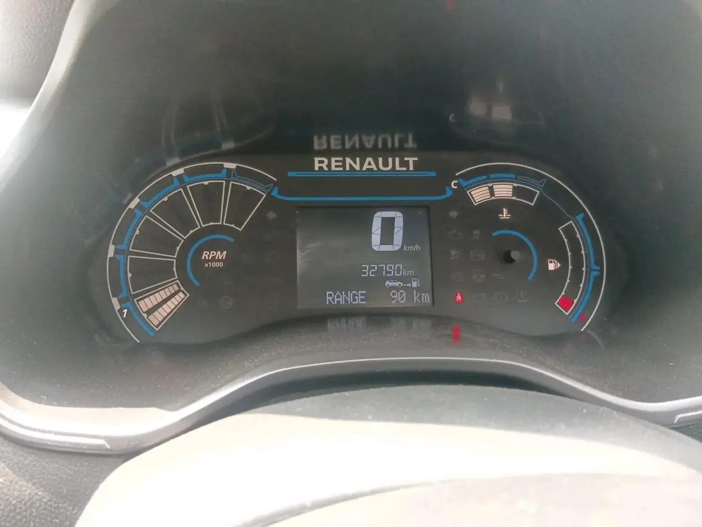2022 Renault Kiger RXL MT, Petrol, Manual, 32,790 km, interior