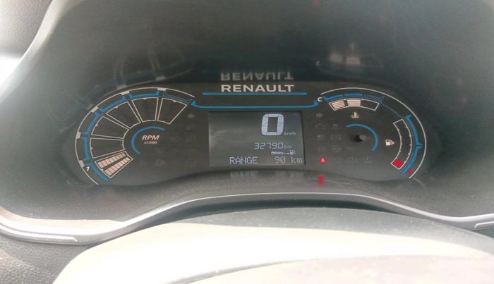 2022 Renault Kiger RXL MT, Petrol, Manual, 32,790 km, interior