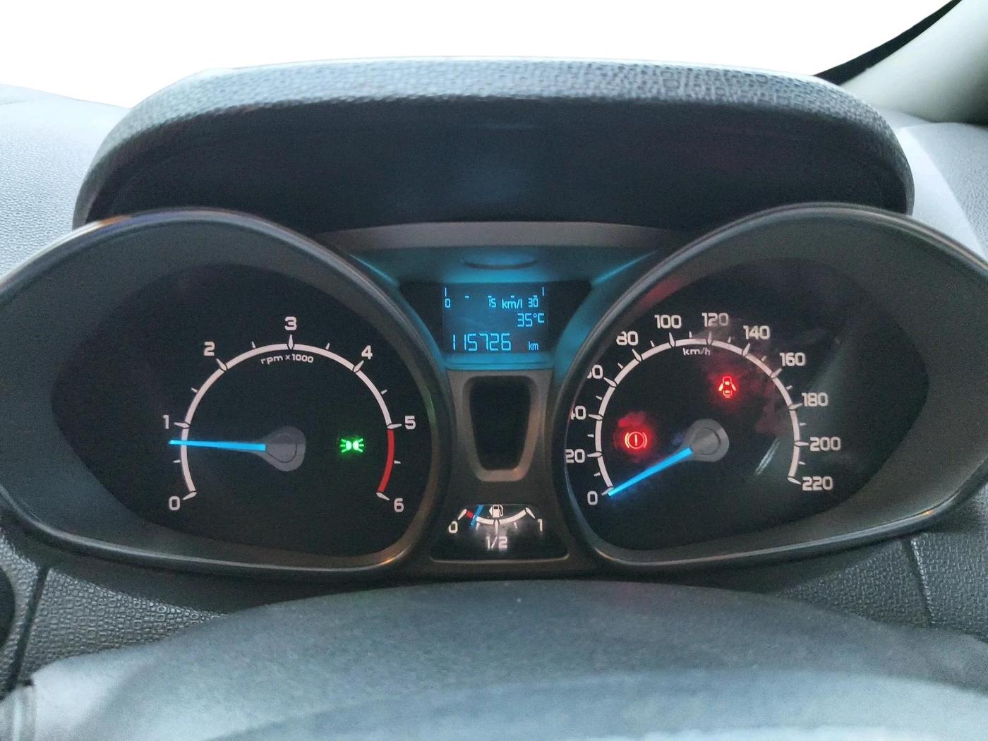 2016 Ford Ecosport TREND 1.5L DIESEL, Diesel, Manual, 1,15,726 km, interior