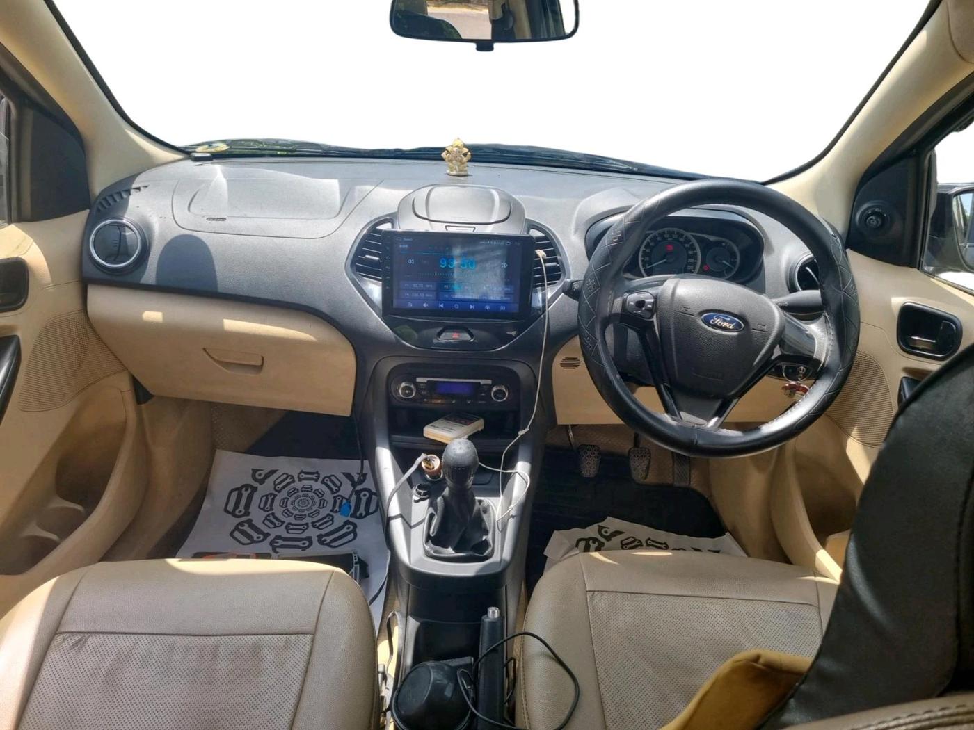 2016 Ford Figo Aspire TITANIUM 1.2 PETROL, Petrol, Manual, 94,816 km, interior