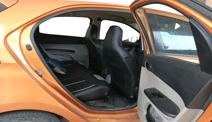 2016 Tata Tiago XM PETROL, Petrol, Manual, 85,961 km, interior