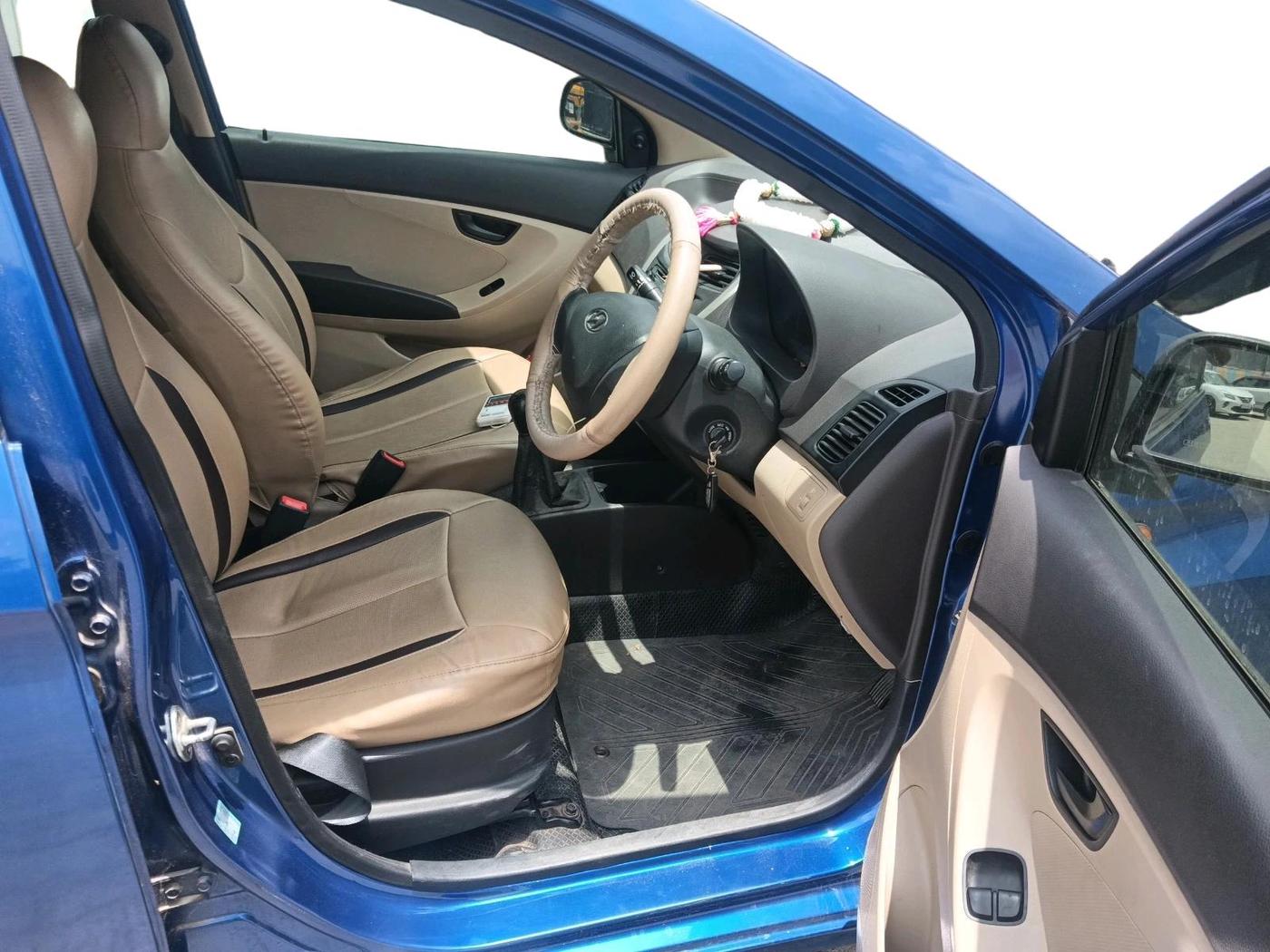 2017 Hyundai Eon ERA +, Petrol, Manual, 52,435 km, interior