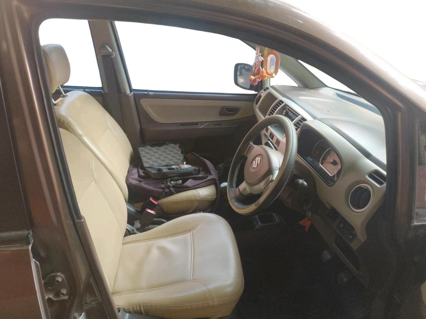 2013 Maruti Zen Estilo VXI, Petrol, Manual, 43,876 km, interior