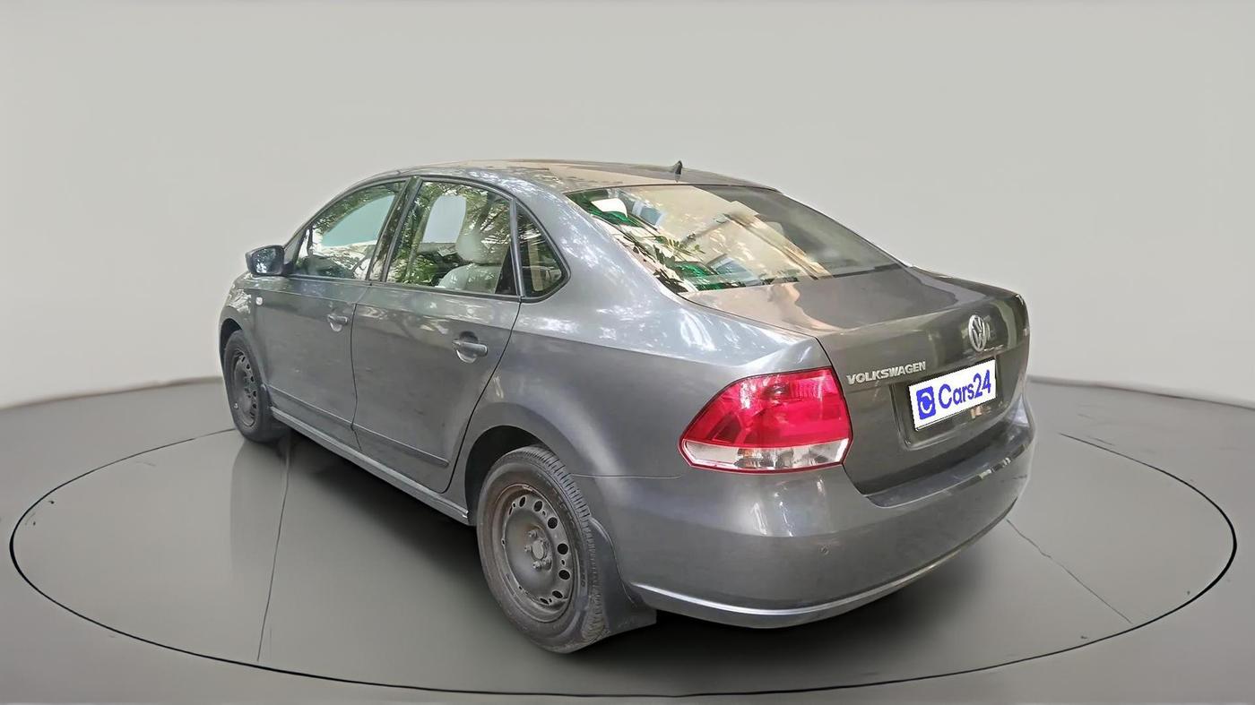 2013 Volkswagen Vento COMFORTLINE 1.6, Petrol, Manual, 85,519 km, exterior