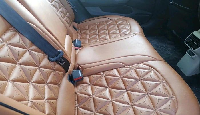 2022 Skoda SLAVIA AMBITION 1.0L TSI MT, Petrol, Manual, 23,157 km, interior