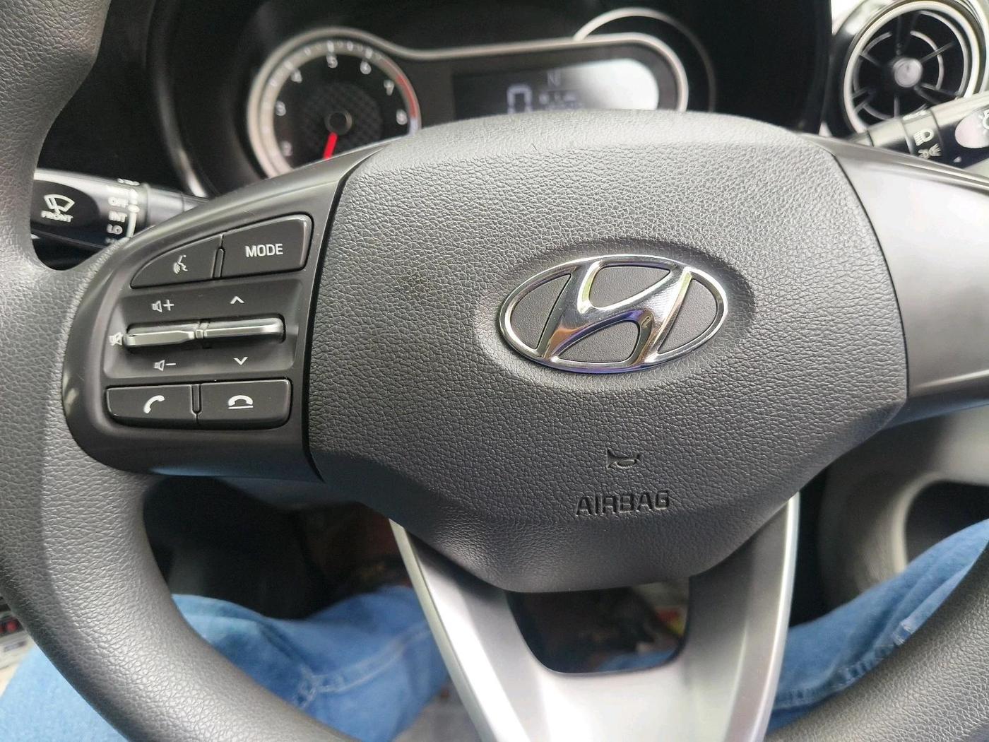 2022 Hyundai GRAND I10 NIOS SPORTZ AMT 1.2 KAPPA VTVT, Petrol, Automatic, 38,595 km, interior