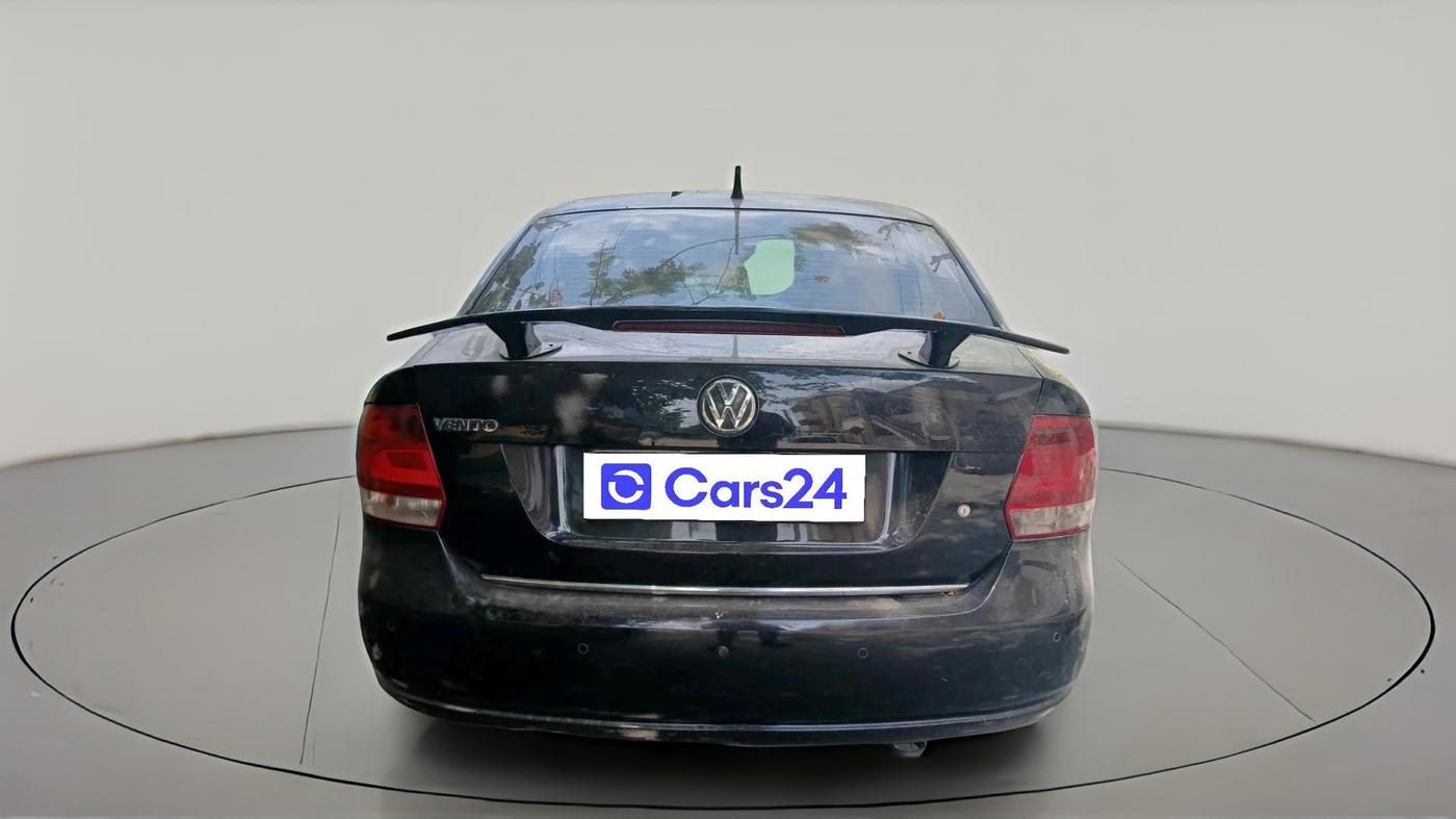 2014 Volkswagen Vento HIGHLINE 1.6 MPI, Petrol, Manual, 96,744 km, exterior