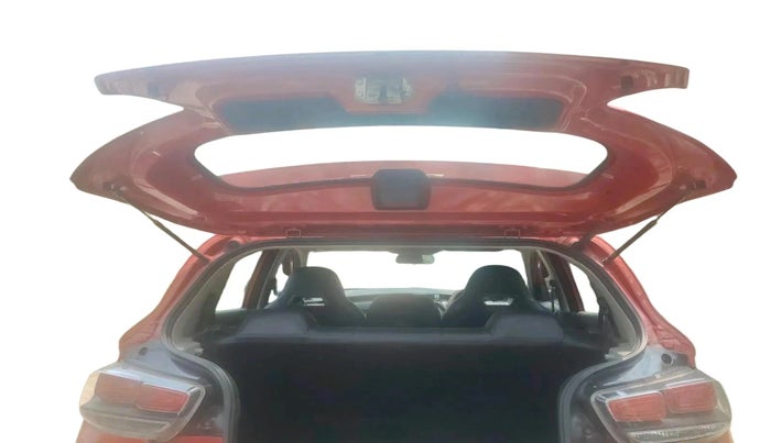 2018 Mahindra KUV 100 NXT K4+ D 6 STR, Diesel, Manual, 1,25,000 km, exterior
