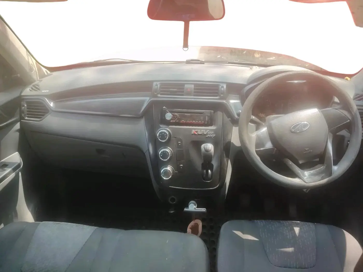 2018 Mahindra KUV 100 NXT K4+ D 6 STR, Diesel, Manual, 1,25,000 km, interior