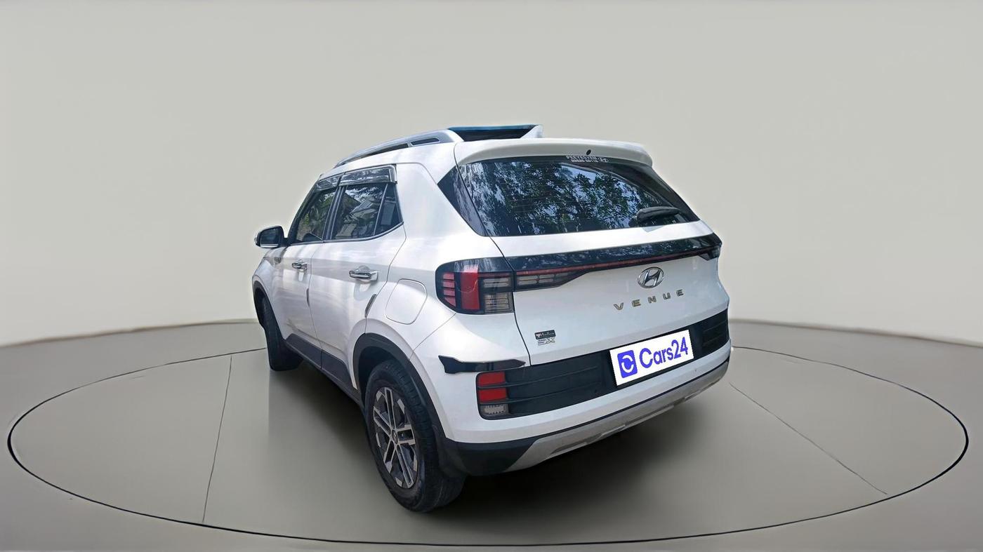 2023 Hyundai VENUE SX 1.5 CRDI, Diesel, Manual, 84,989 km, exterior