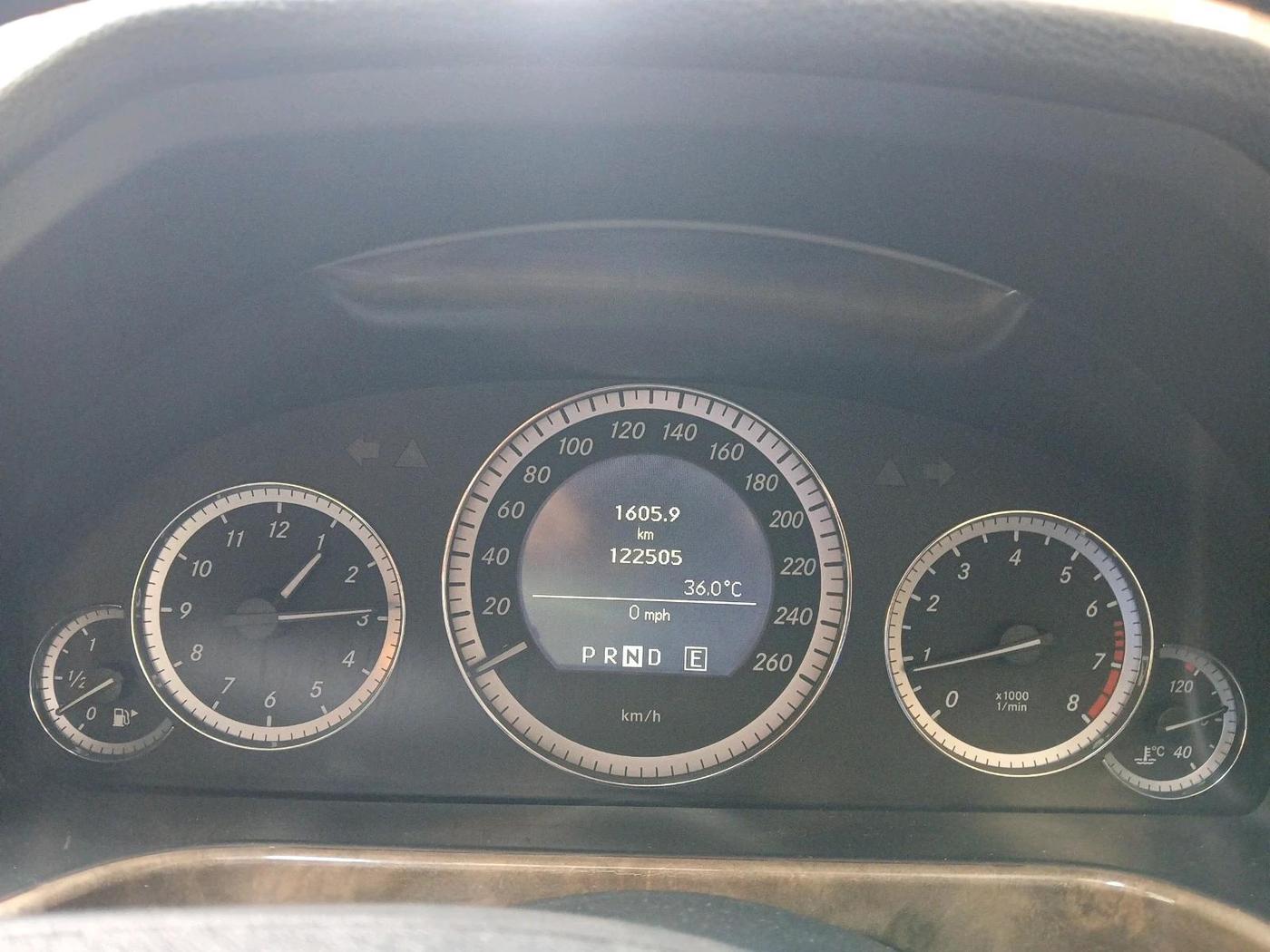 2011 Mercedes Benz E Class E200 CGI ELEGANCE, Petrol, Automatic, 1,22,505 km, interior