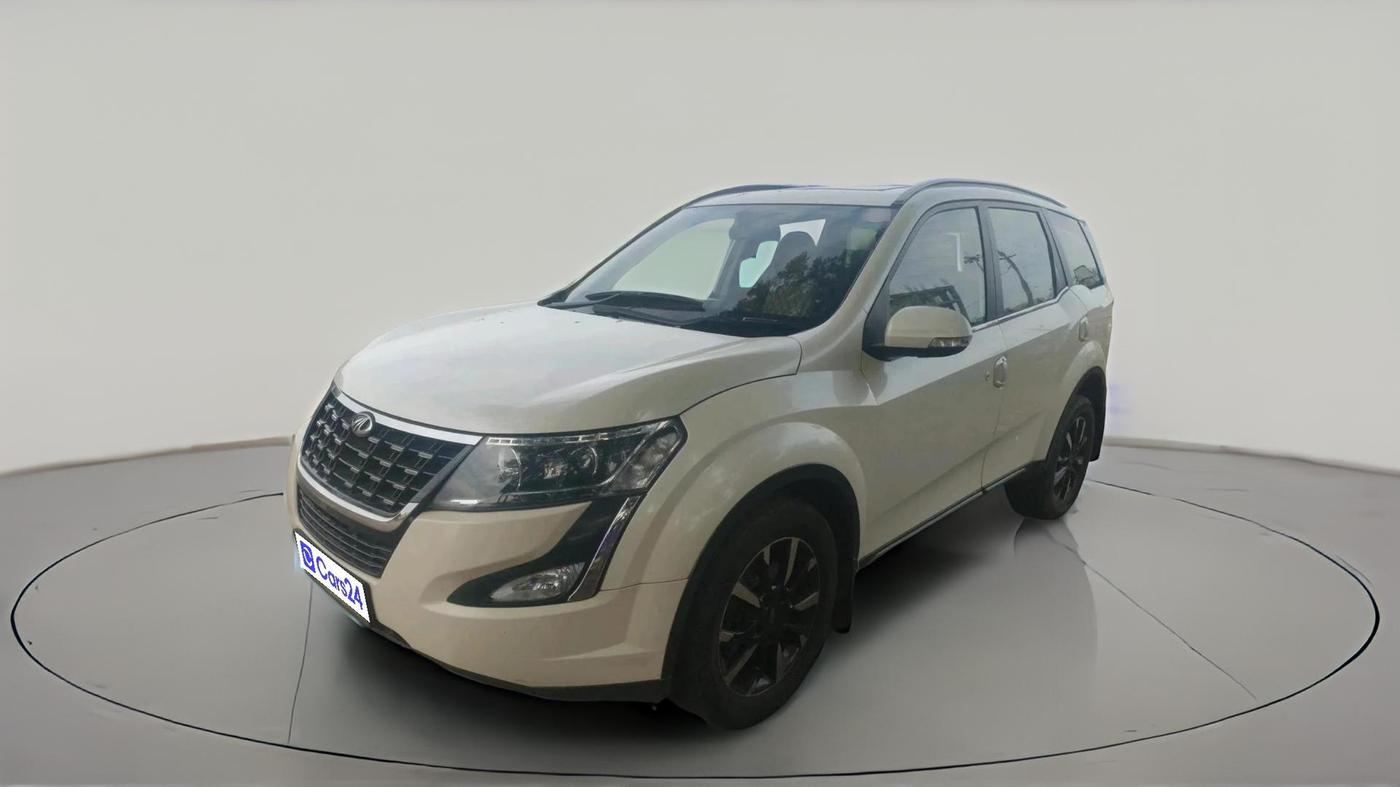 2018 Mahindra XUV500 W11, Diesel, Manual, 88,887 km, exterior