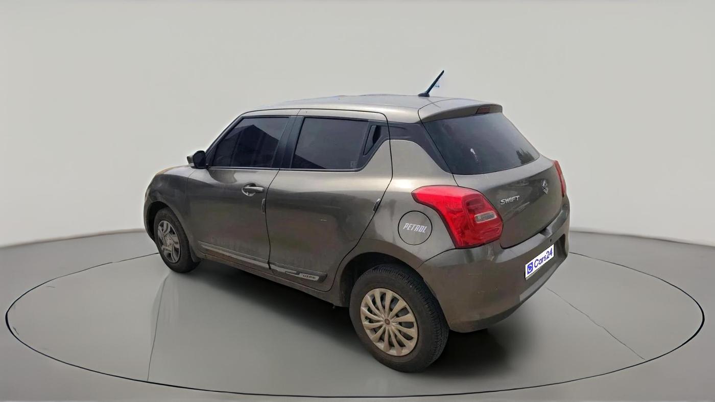 2018 Maruti Swift VXI AMT, Petrol, Automatic, 1,53,735 km, exterior