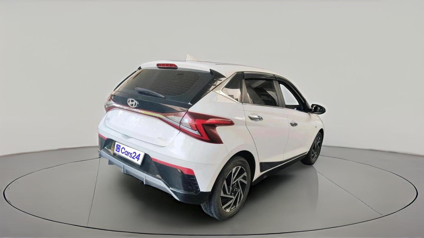 2024 Hyundai NEW I20 ASTA (O) 1.2 IVT, Petrol, Automatic, 20,000 km, exterior