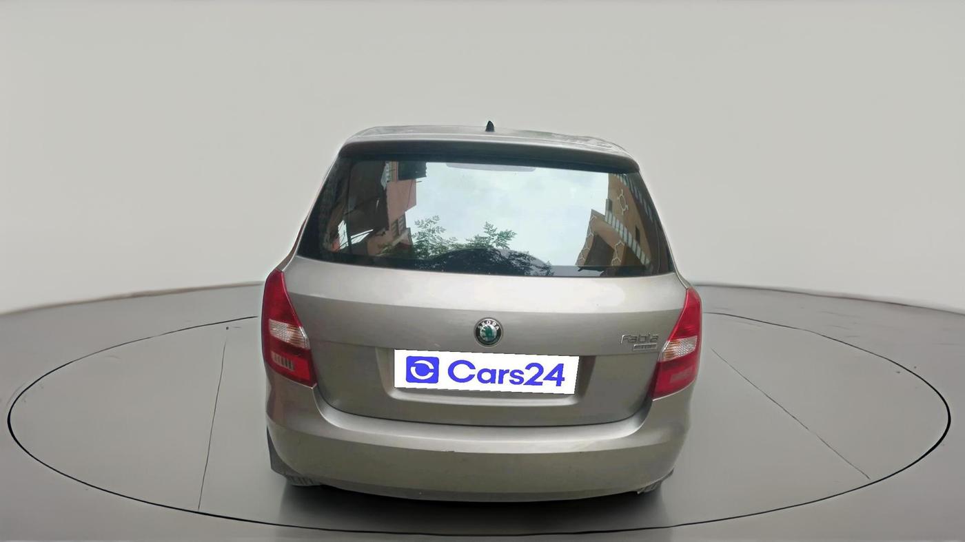 2011 Skoda Fabia ELEGANCE 1.2 TDI, Diesel, Manual, 9,425 km, exterior