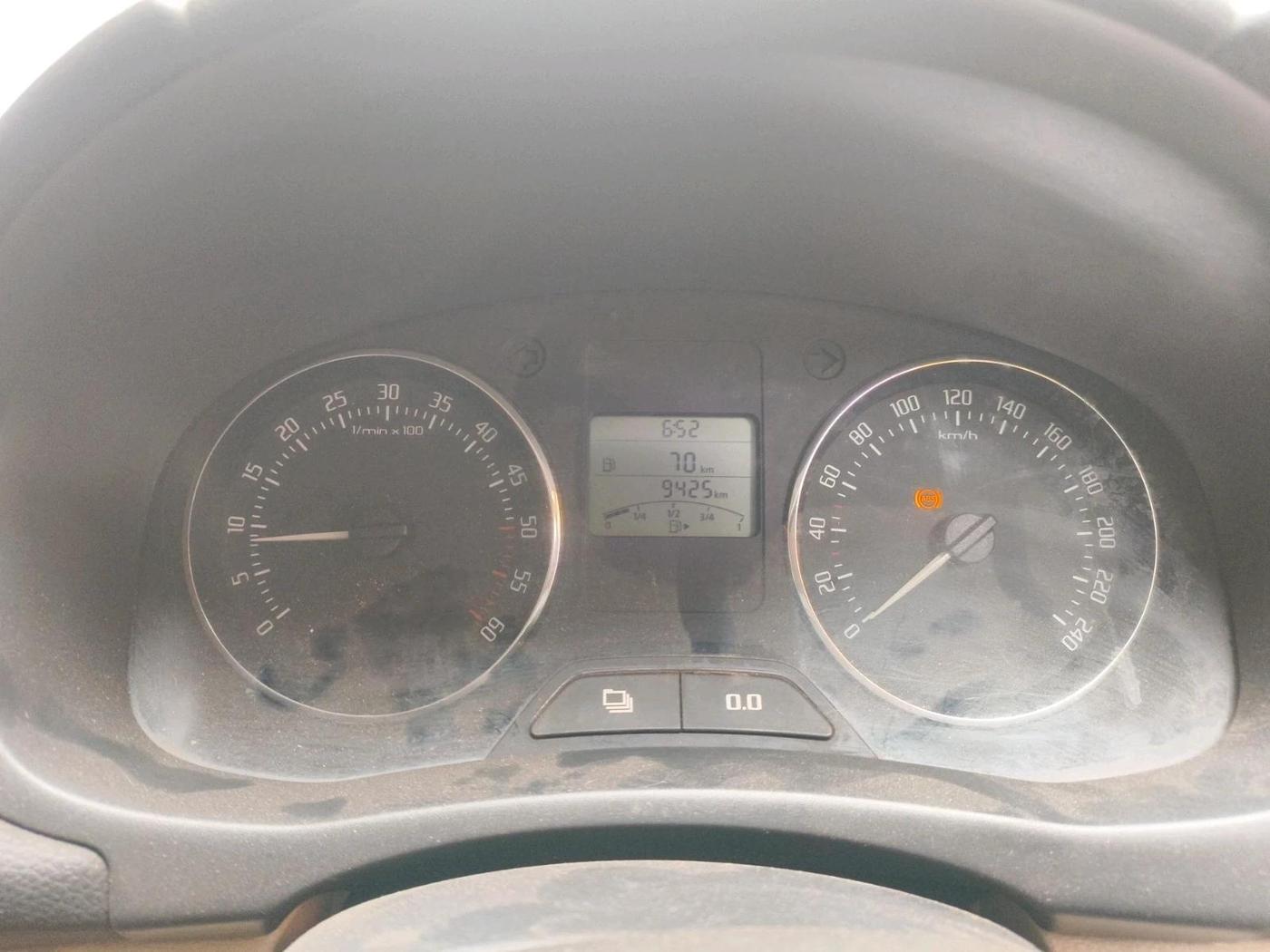2011 Skoda Fabia ELEGANCE 1.2 TDI, Diesel, Manual, 9,425 km, interior