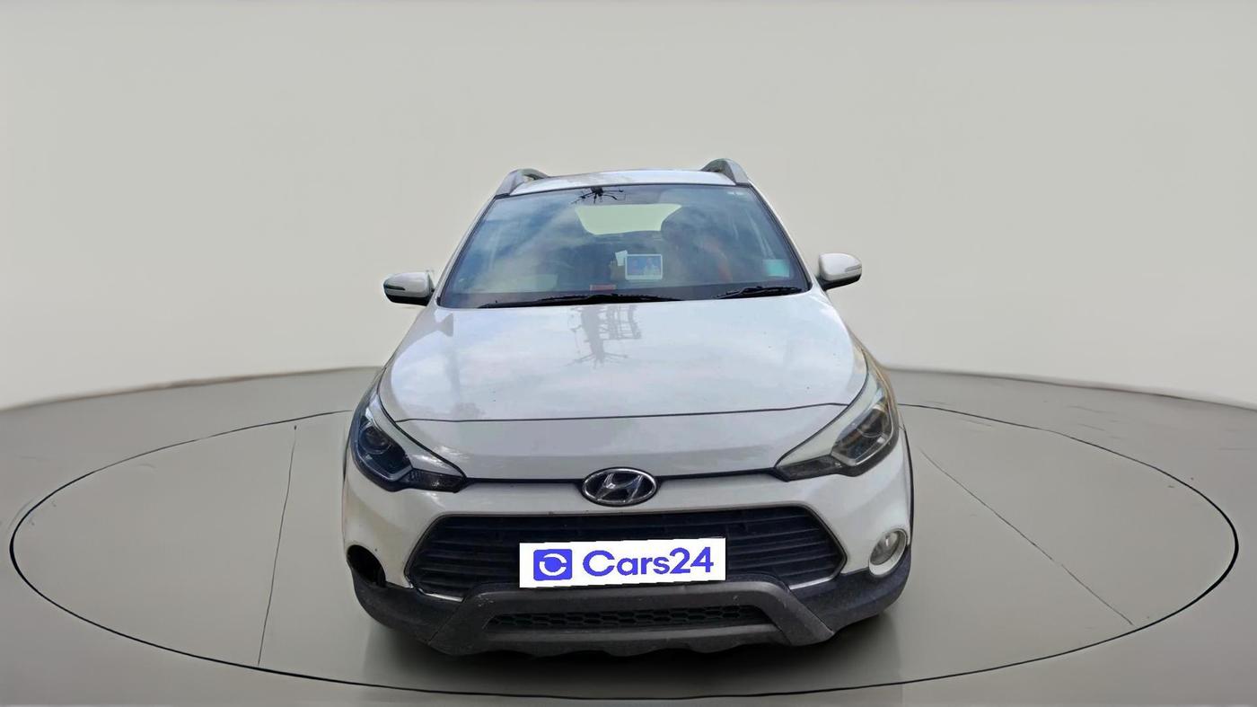 2015 Hyundai i20 Active 1.4 SX, Diesel, Manual, 1,27,704 km, exterior