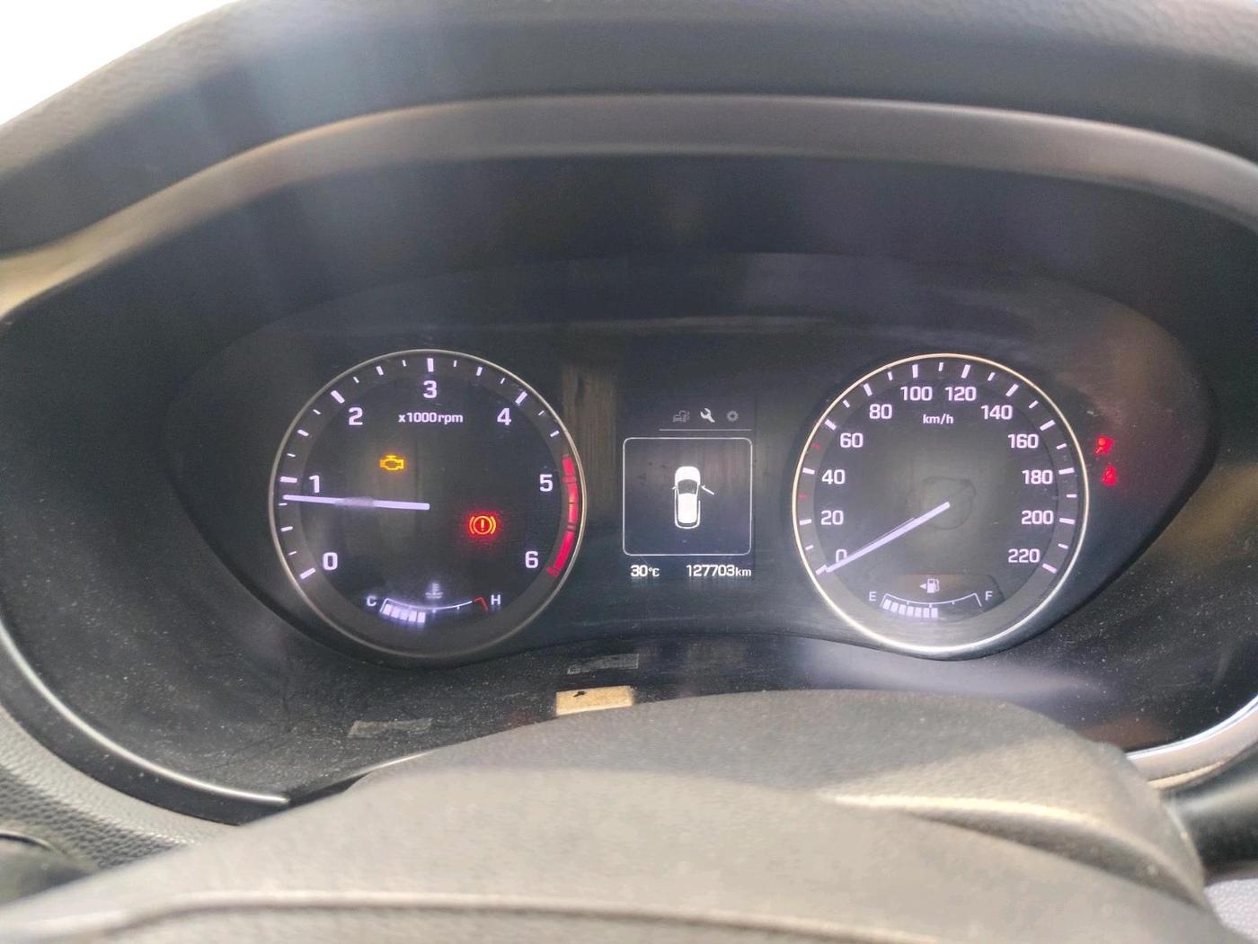 2015 Hyundai i20 Active 1.4 SX, Diesel, Manual, 1,27,704 km, interior