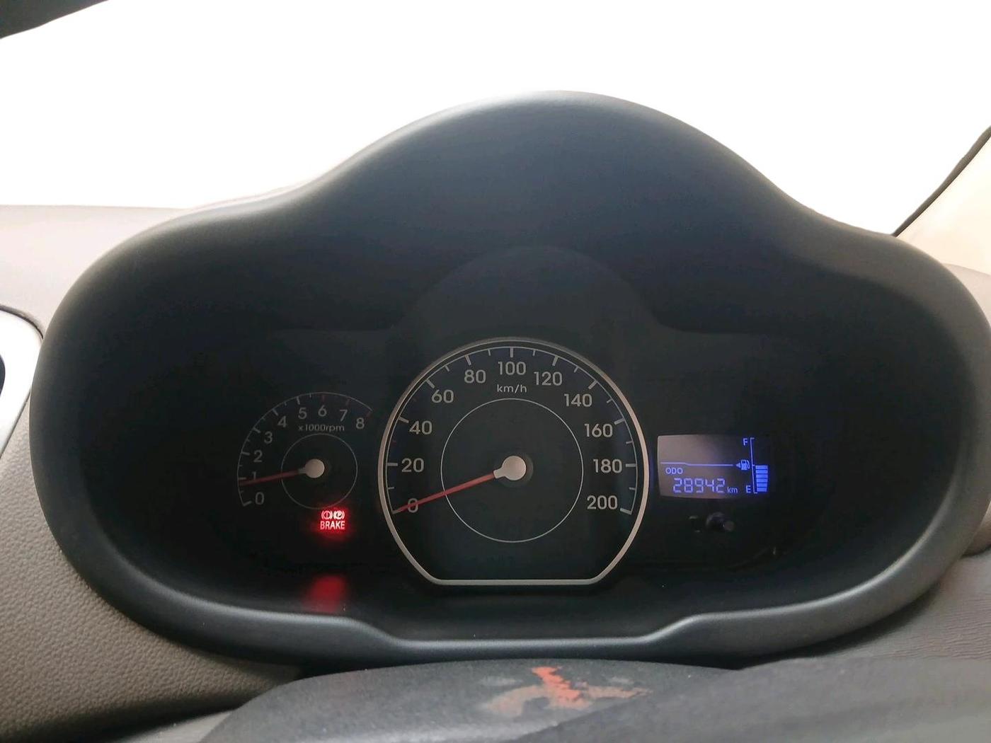 2012 Hyundai i10 MAGNA 1.1, Petrol, Manual, 28,942 km, interior