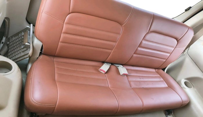 2011 Ford Endeavour 3.0L 4X4 AT, Diesel, Automatic, 71,869 km, interior