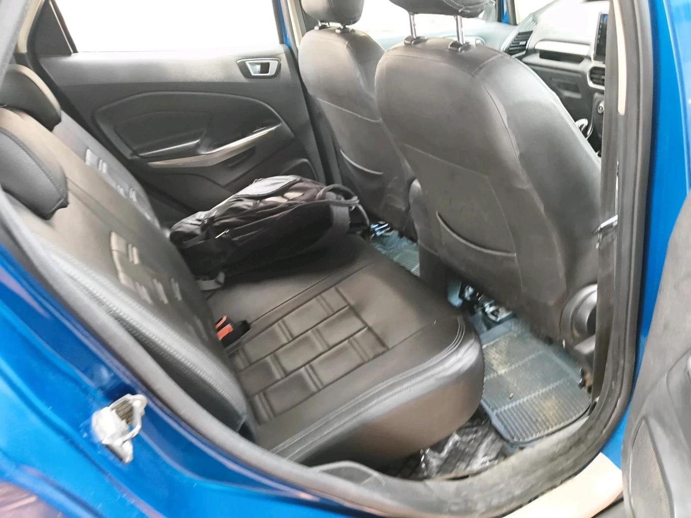2018 Ford Ecosport TREND+ 1.5L DIESEL, Diesel, Manual, 1,02,414 km, interior