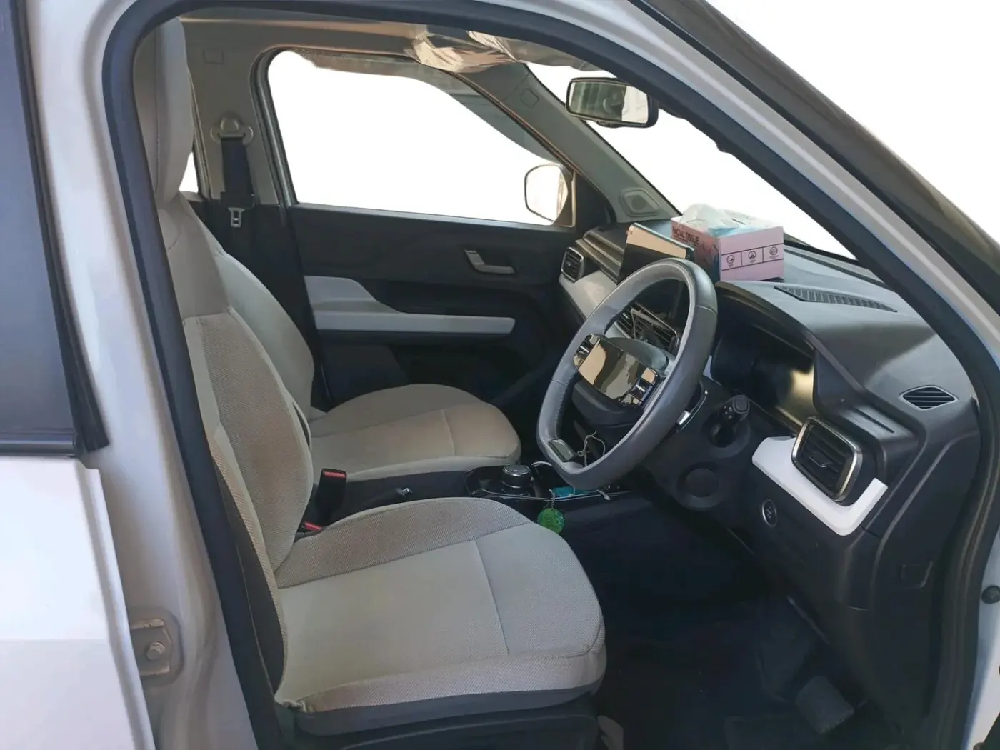 2024 Tata PUNCH EV EMPOWERED S 3.3, Electric, Automatic, 9,622 km, interior