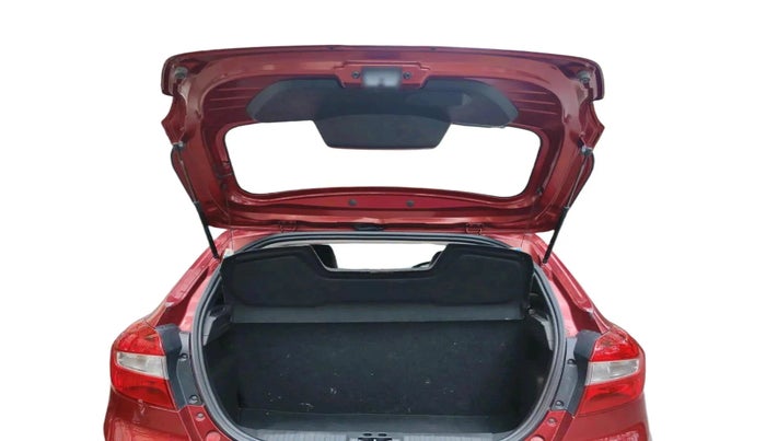 2016 Ford New Figo TITANIUM 1.2 PETROL MT, Petrol, Manual, 85,655 km, exterior