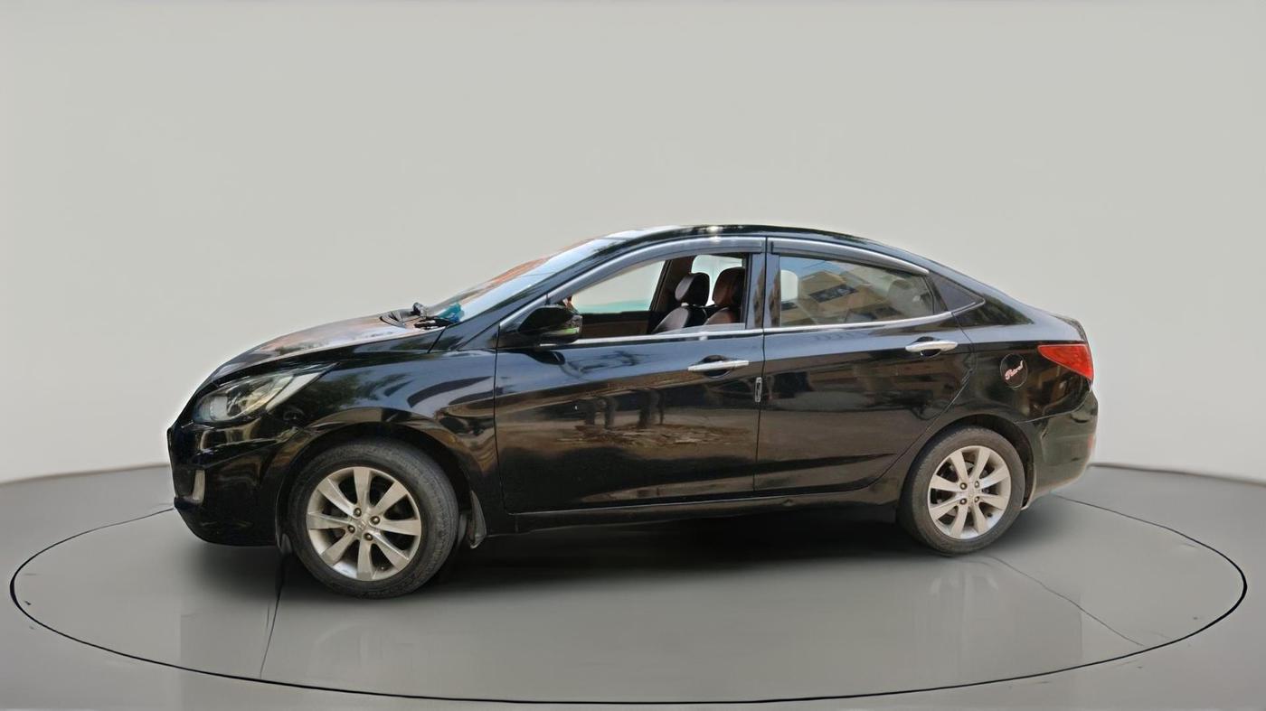 2011 Hyundai Verna FLUIDIC 1.6 VTVT SX, Petrol, Manual, 1,30,616 km, exterior