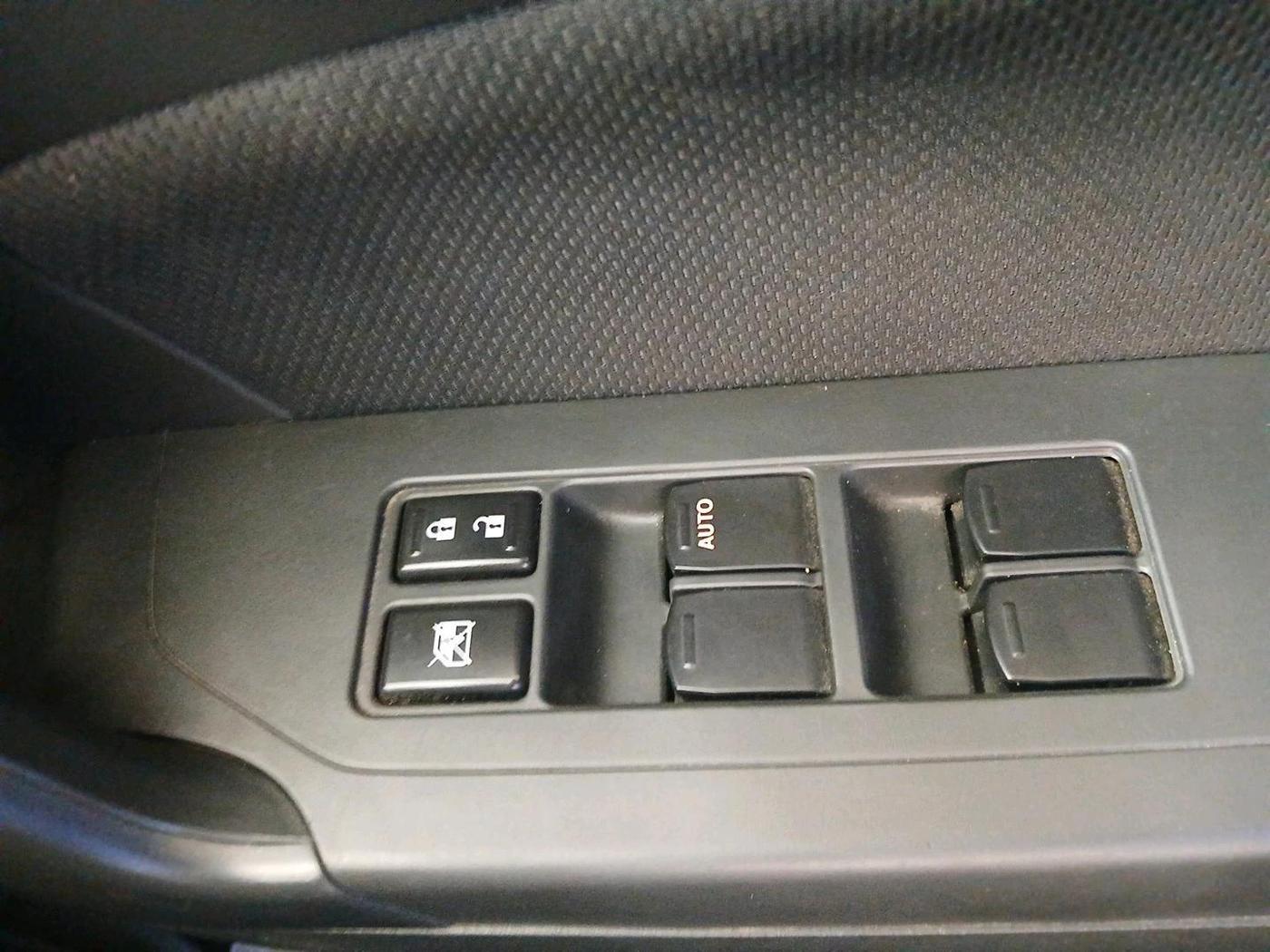 2017 Maruti Vitara Brezza ZDI PLUS, Diesel, Manual, 96,269 km, interior