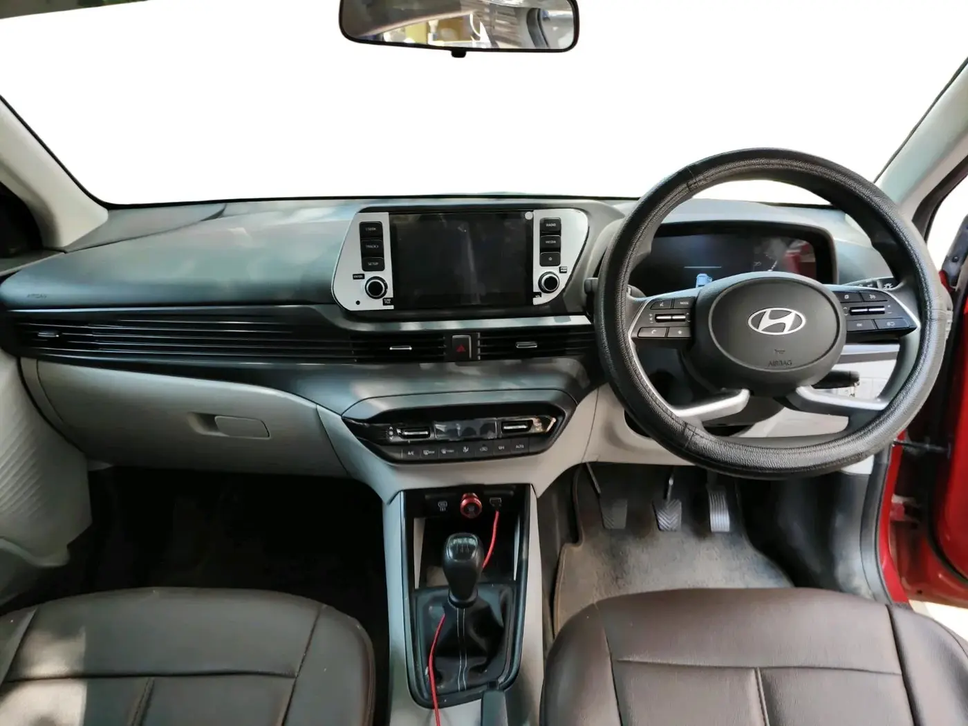 2025 Hyundai NEW I20 SPORTZ 1.2 MT, Petrol, Manual, 14,313 km, interior