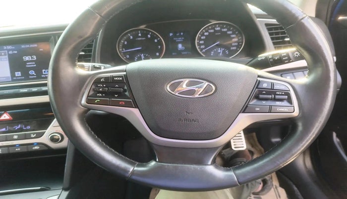 2017 Hyundai New Elantra 2.0 SX AT PETROL, Petrol, Automatic, 59,921 km, interior