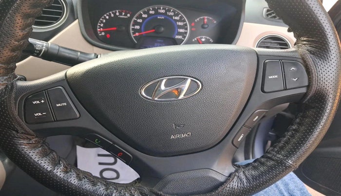 2016 Hyundai Grand i10 SPORTZ 1.2 KAPPA VTVT, Petrol, Manual, 47,267 km, interior