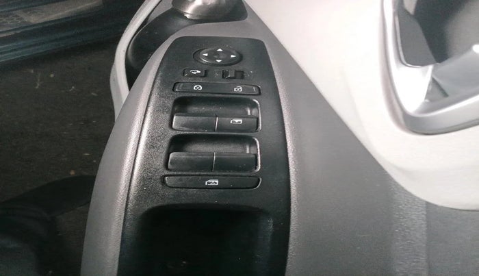 2021 Hyundai GRAND I10 NIOS SPORTZ AMT 1.2 KAPPA VTVT, Petrol, Automatic, 39,934 km, interior