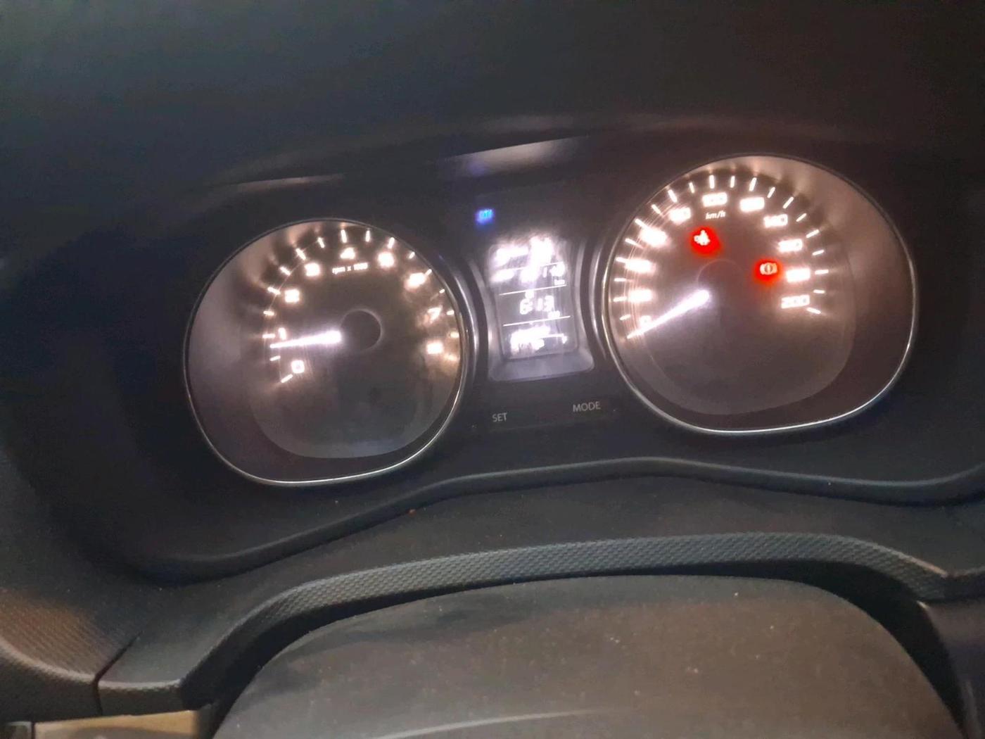 2019 Tata NEXON XZA PLUS PETROL, Petrol, Automatic, 56,110 km, interior