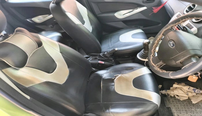 2012 Ford Figo TITANIUM 1.4 DIESEL, Diesel, Manual, 1,01,014 km, interior