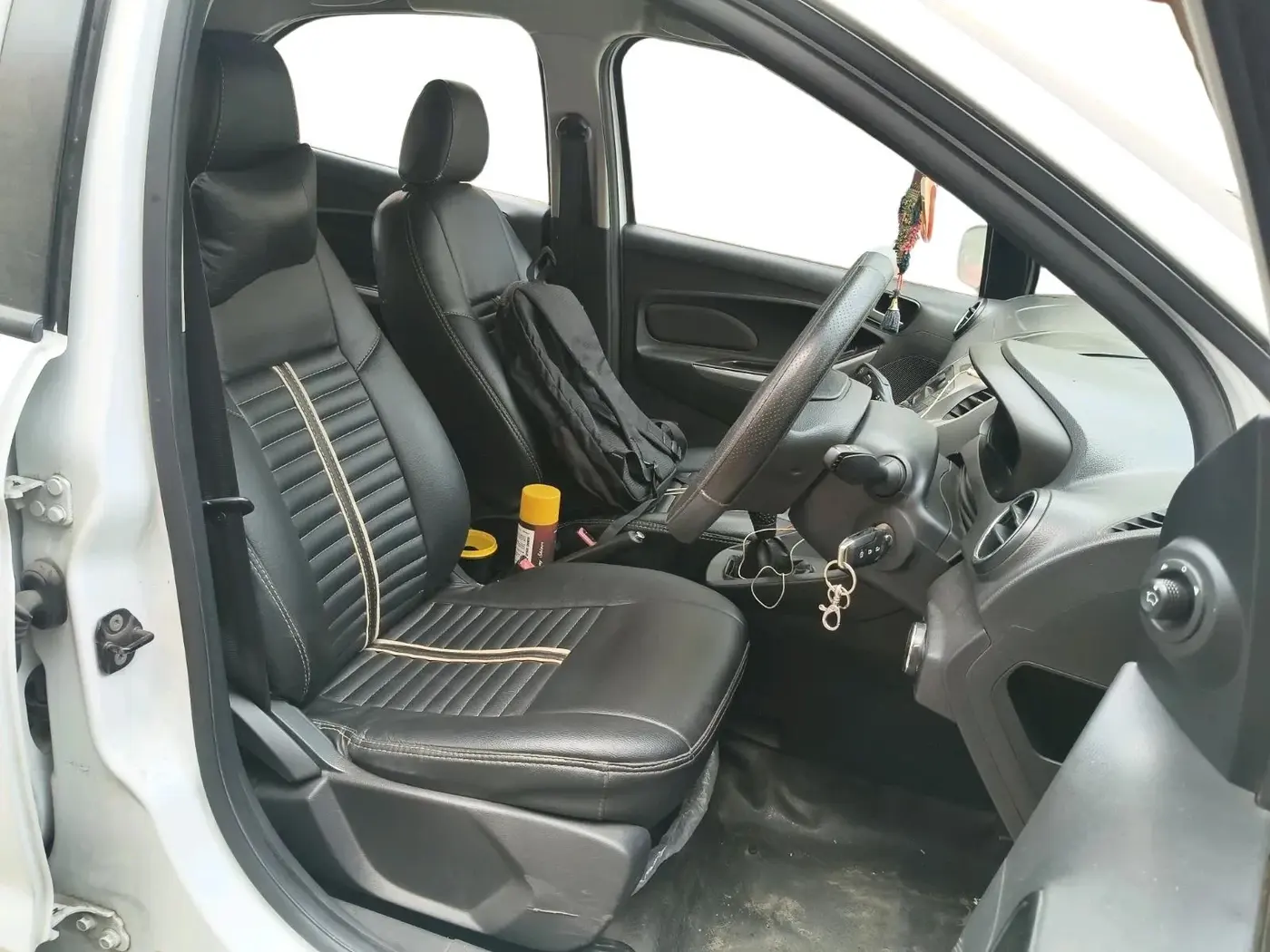 2016 Ford New Figo TREND 1.2 PETROL, Petrol, Manual, 58,718 km, interior