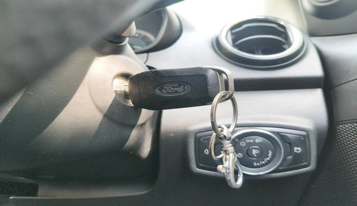 2016 Ford New Figo TREND 1.2 PETROL, Petrol, Manual, 58,718 km, interior