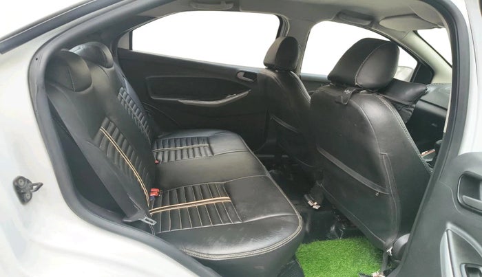 2016 Ford New Figo TREND 1.2 PETROL, Petrol, Manual, 58,718 km, interior