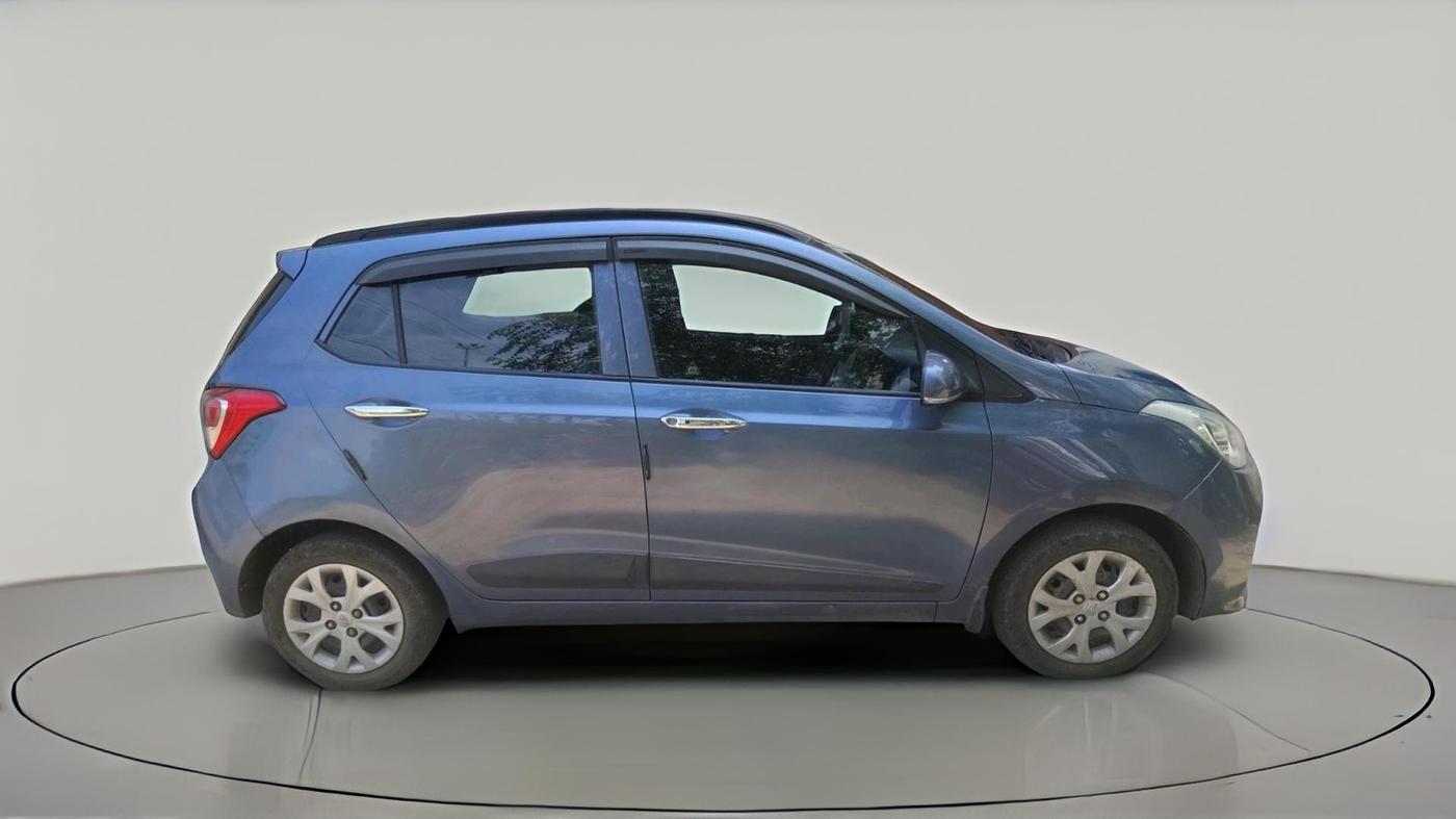 2014 Hyundai Grand i10 SPORTZ 1.1 CRDI, Diesel, Manual, 1,25,220 km, exterior