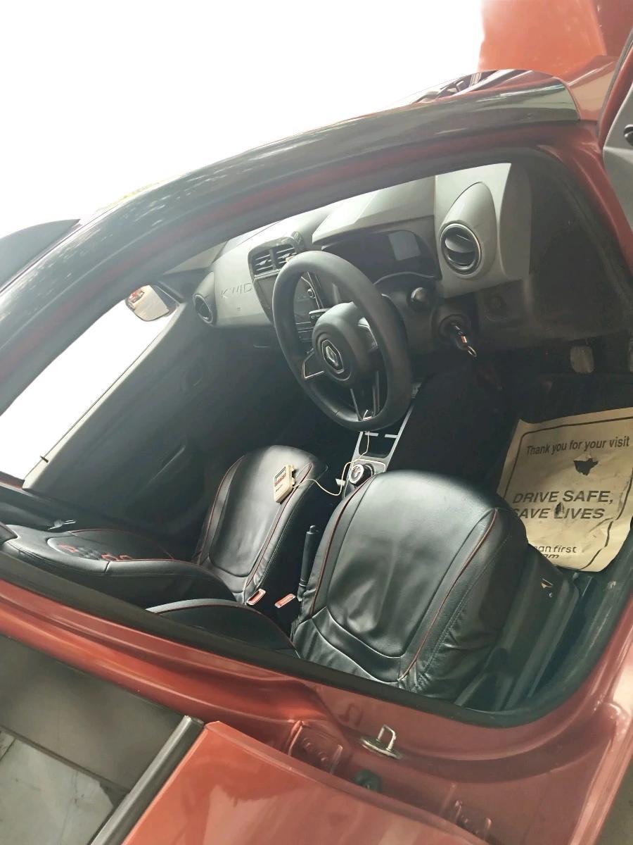 2021 Renault Kwid RXT 1.0 AMT (O), Petrol, Automatic, 88,120 km, interior
