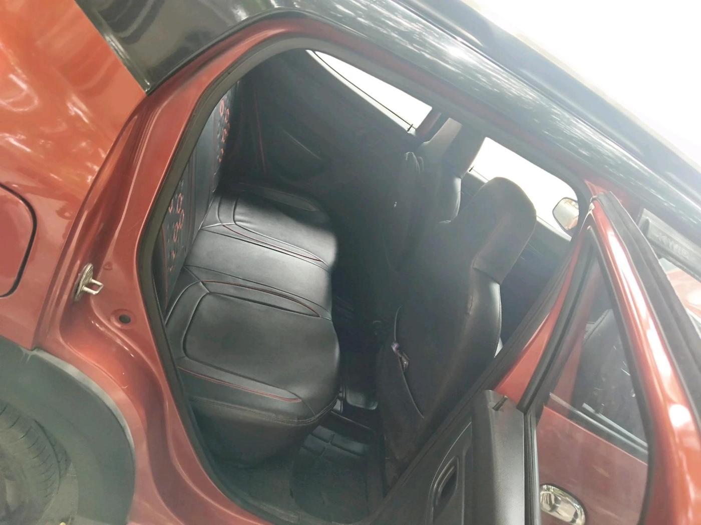 2021 Renault Kwid RXT 1.0 AMT (O), Petrol, Automatic, 88,120 km, interior