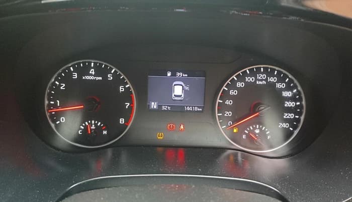 2022 KIA SELTOS HTK PLUS 1.5 IMT, Petrol, Manual, 14,418 km, interior