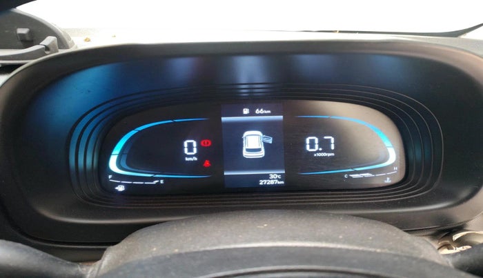 2022 Hyundai VENUE SX 1.2 PETROL, Petrol, Manual, 27,287 km, interior