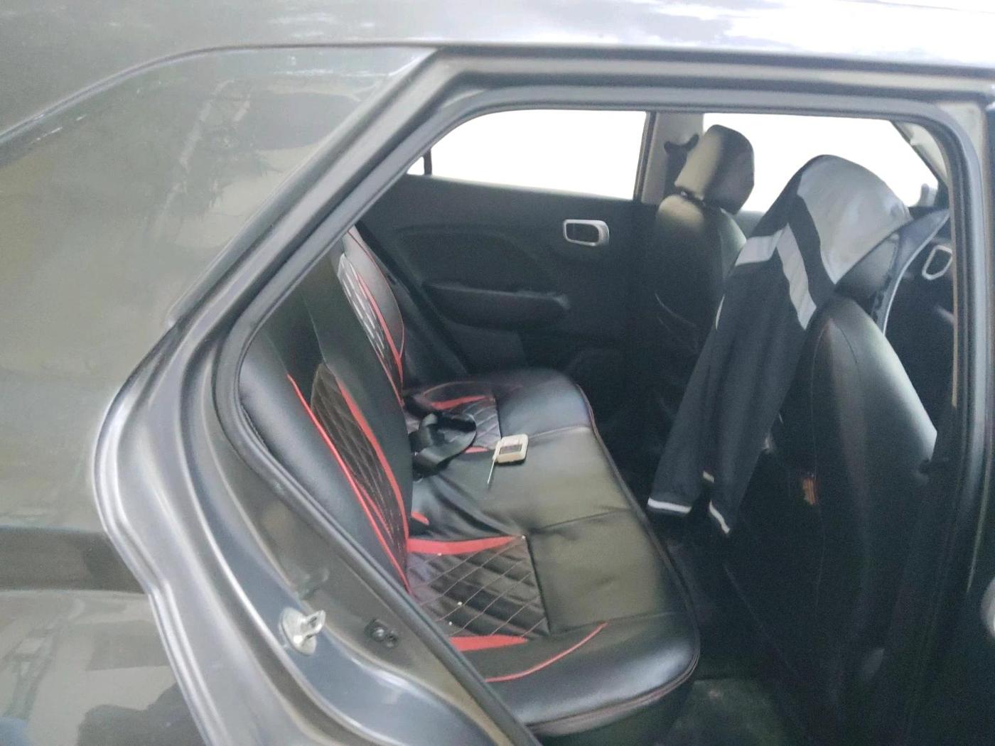 2021 Hyundai VENUE SX 1.0 TURBO, Petrol, Manual, 1,15,053 km, interior