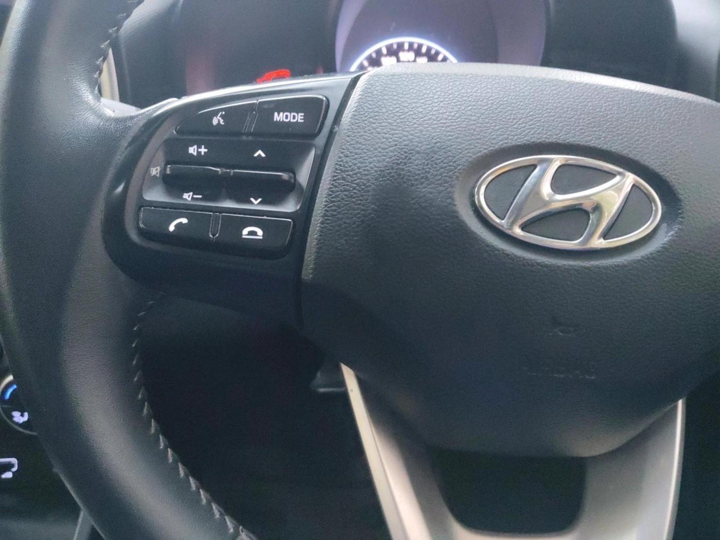 2021 Hyundai VENUE SX 1.0 TURBO, Petrol, Manual, 1,15,053 km, interior