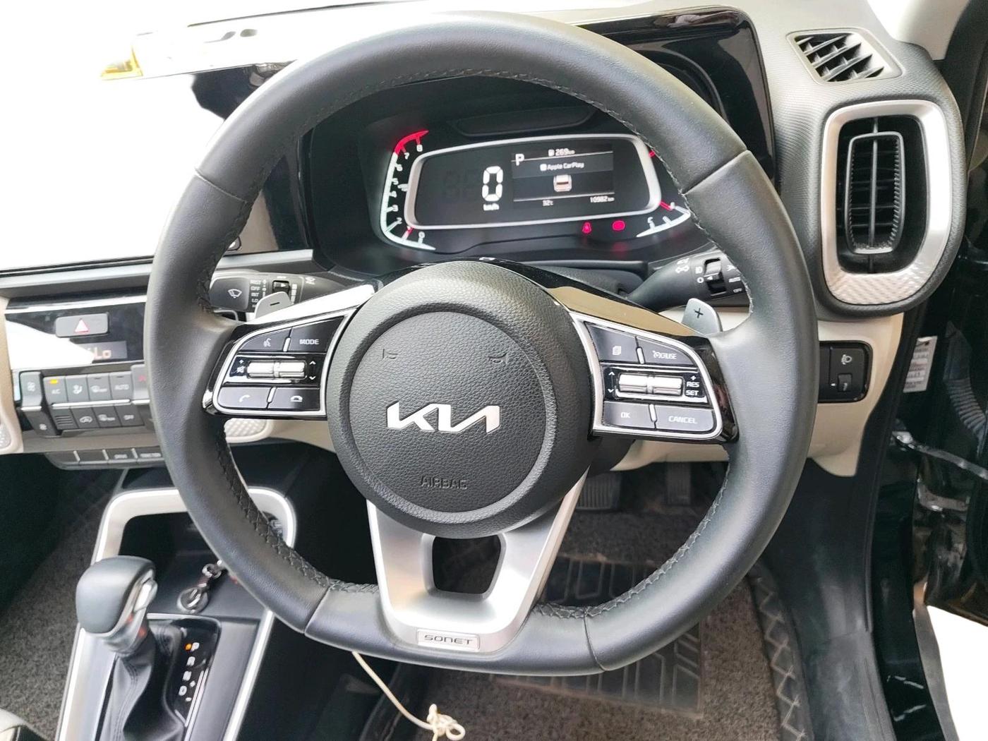 2022 KIA SONET HTX ANNIVERSARY EDITION 1.0 DCT, Petrol, Automatic, 10,982 km, interior